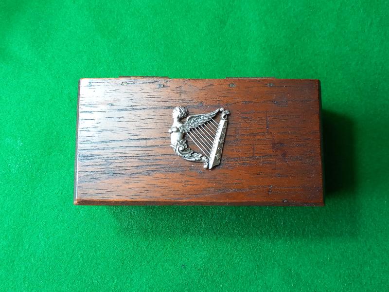 TRENCH ART / BARRACKS MADE ITEM  IRISH REGIMENT