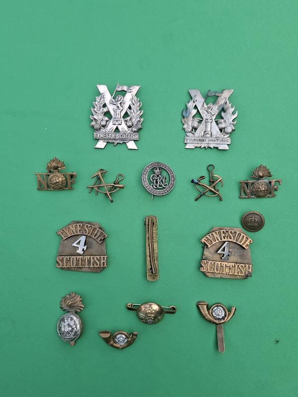 TYNESIDE SCOTTISH / K.O.Y.L.I INSIGNIA LOT