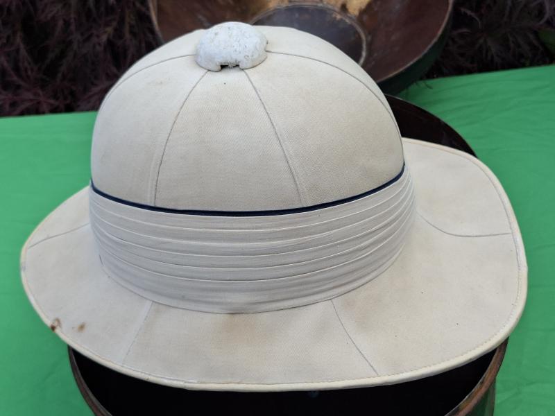 ROYAL NAVY OVERSEAS SERVICE HELMET & TIN
