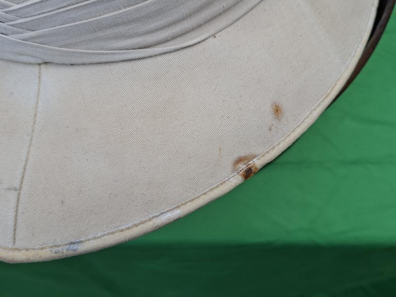 ROYAL NAVY OVERSEAS SERVICE HELMET & TIN