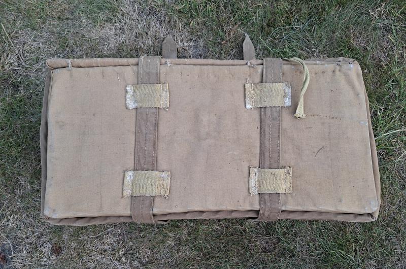 W.W.2 JAPANESE MEDICAL PANNIER