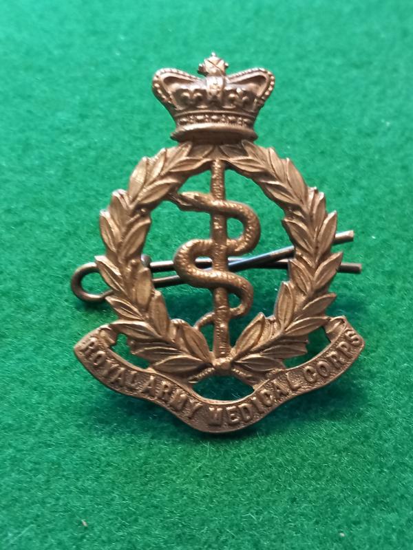 VICTORIAN ROYAL ARMY MEDICAL CORPS  CAP BADGE